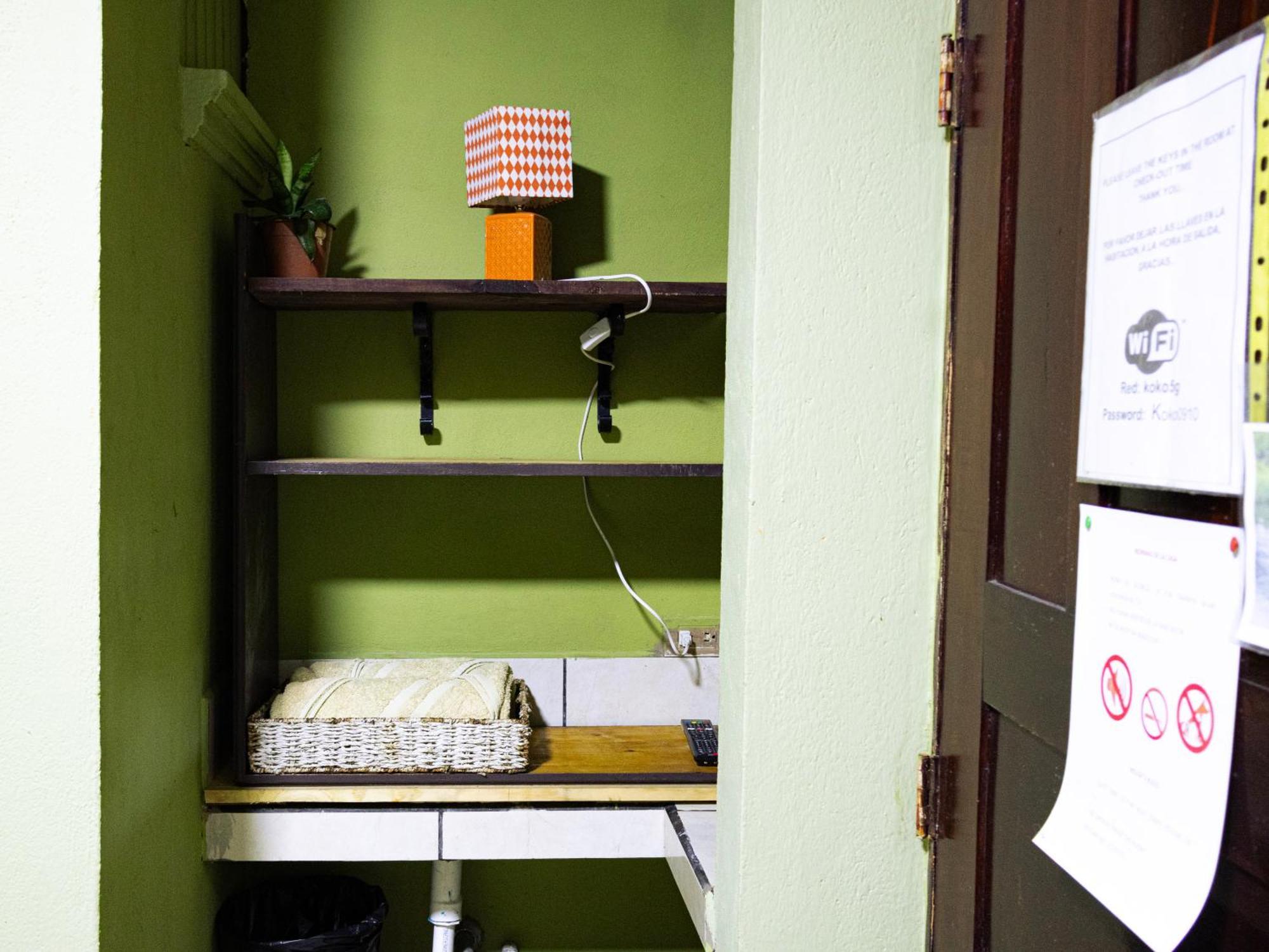 Hospedaje Dona Koko Puerto Limon Room photo